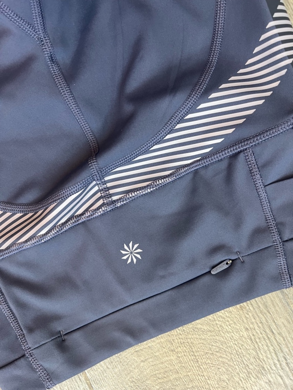 ATHLETA Allyson Felix Legend 7/8 Tight Legging Medieval Violet - Picture 10 of 12